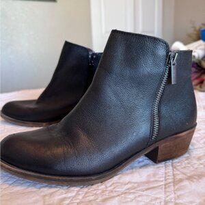 black booties